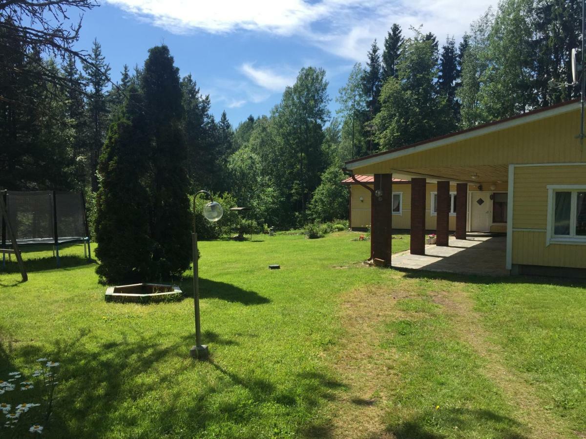 Pyhtaeae Garden Villa Pyhtaa Exterior foto
