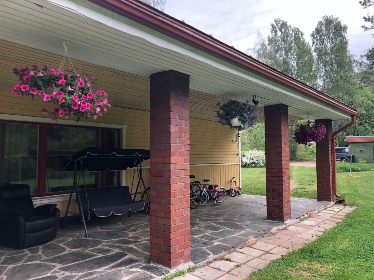 Pyhtaeae Garden Villa Pyhtaa Exterior foto