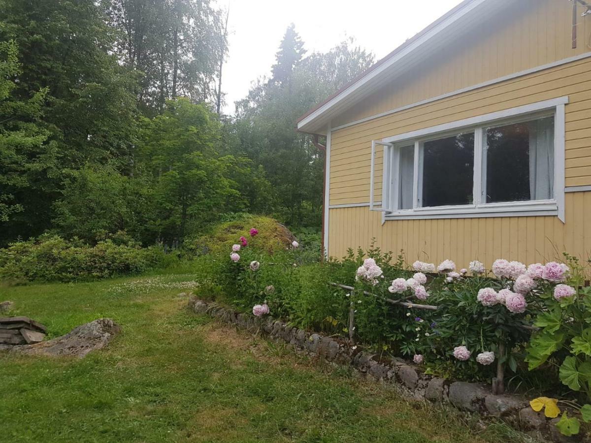 Pyhtaeae Garden Villa Pyhtaa Exterior foto
